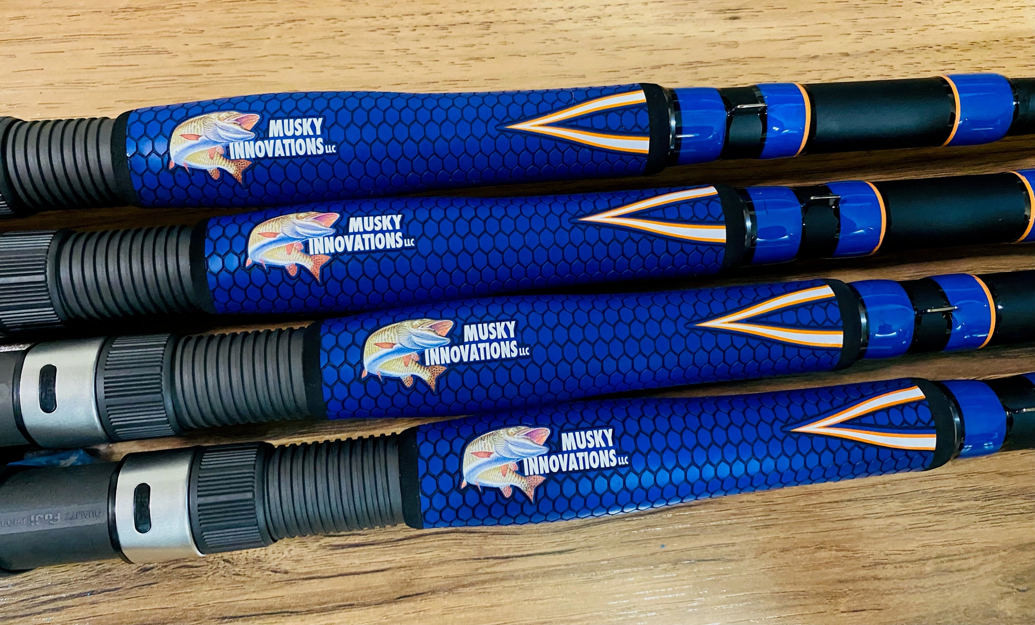 Pro Regular Bull Dawg Rod 9'6" Medium Heavy Telescoping ($220 plus $30 domestic shipping)
