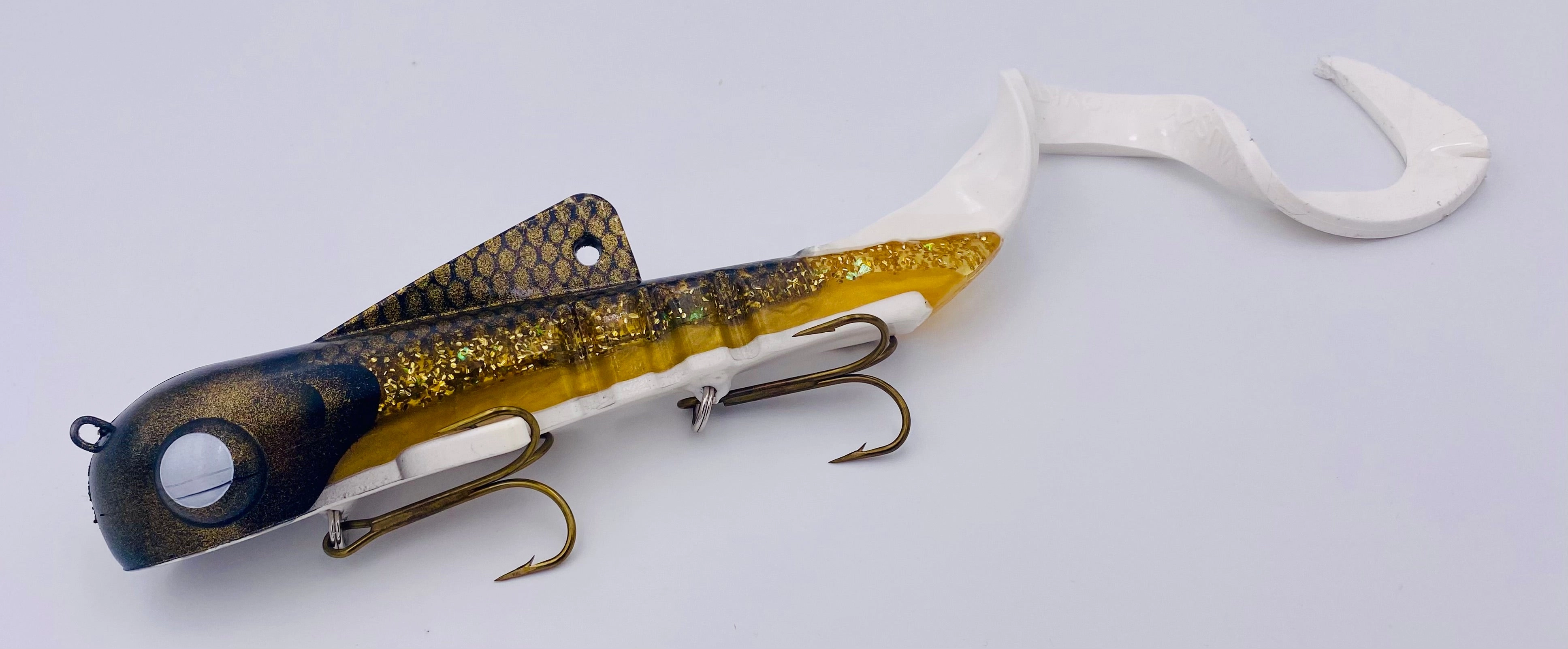 Shallow Pit Bull White Tail WI Walleye - Pro Harness