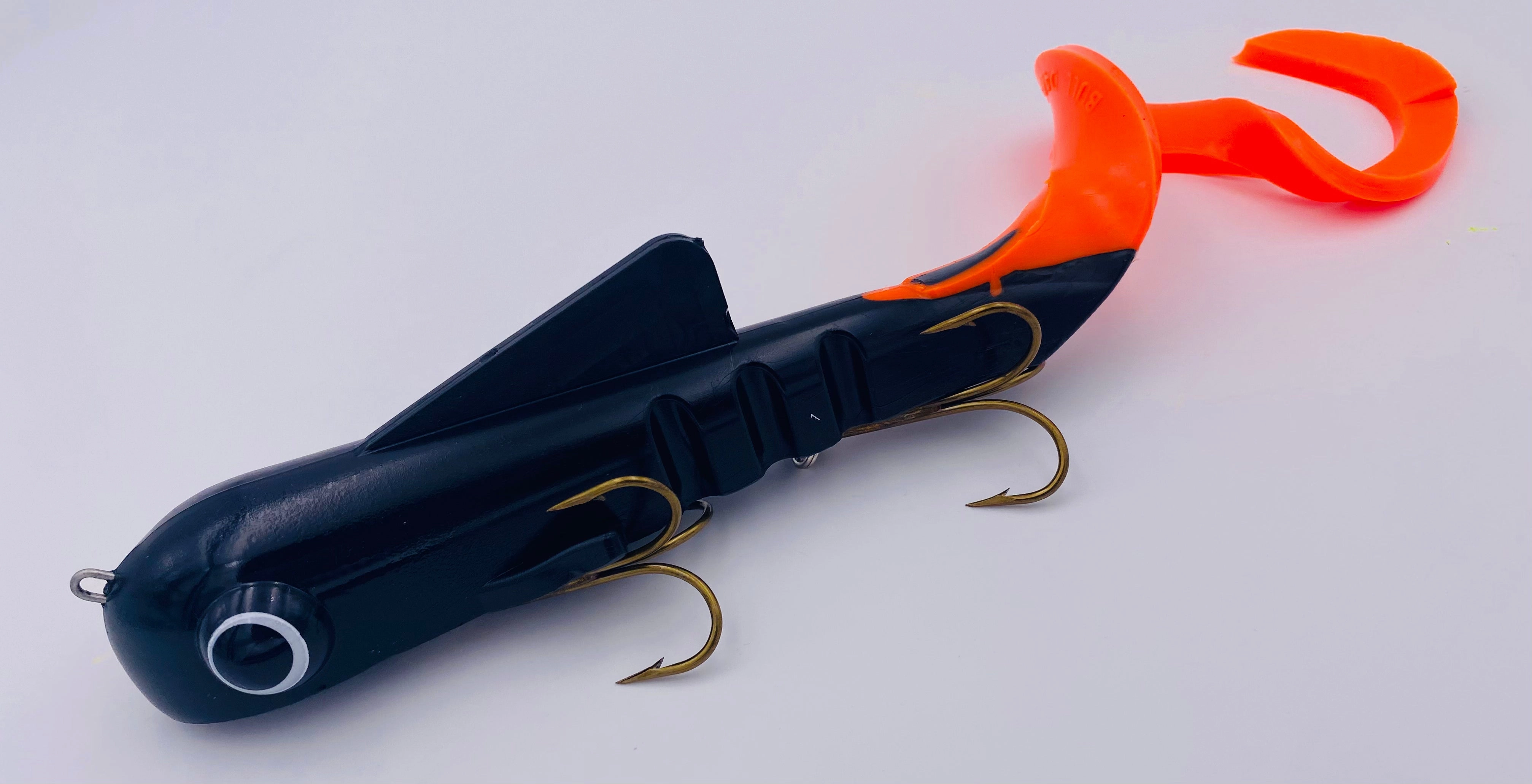 Super Magnum Bull Dawg Black/Orange